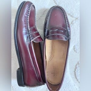 G.H. Bass Women’s Burgundy Leather Diana Classic Penny Loafers Size 7.5
